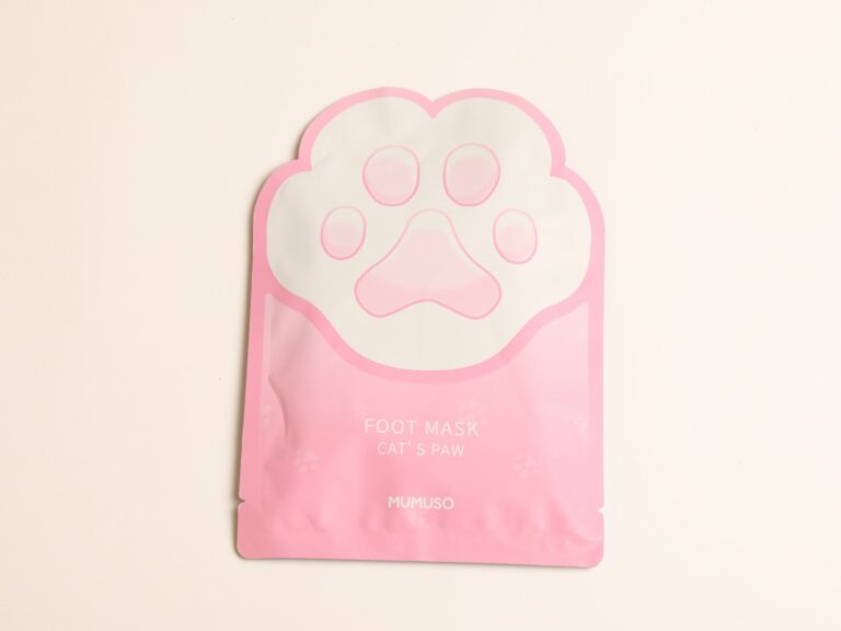 MUMUSO Exfoliating Foot Mask (Cat's Paw)