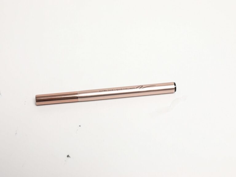 MUMUSO Intense Black Liquid Eyeliner product image