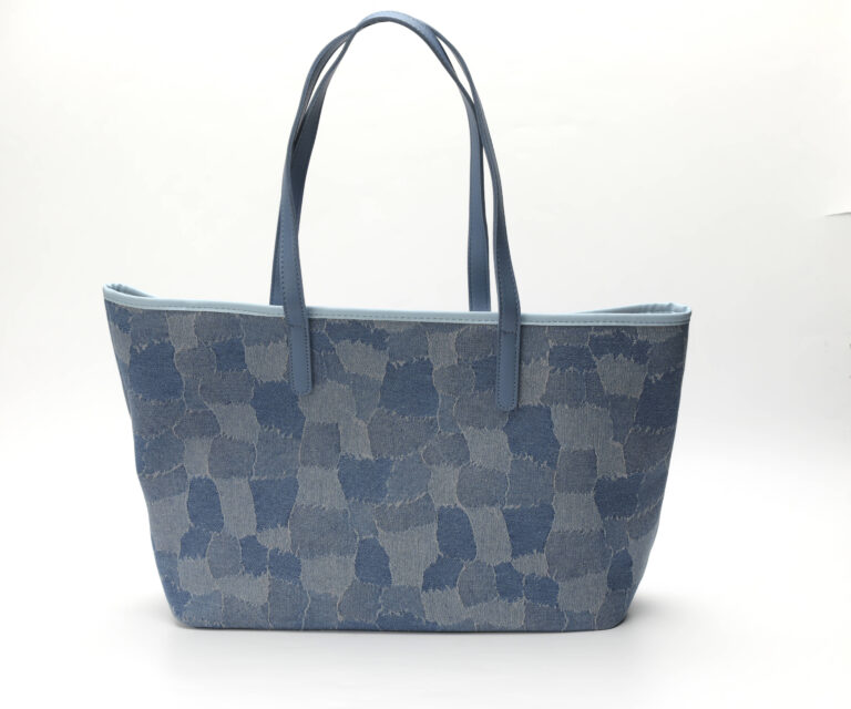 MUMUSO Large-Capacity Denim Tote Bag (Light Blue) product image