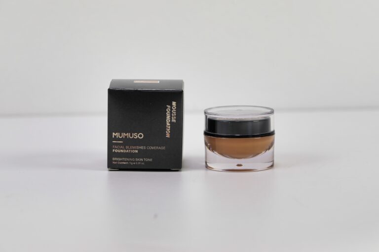 MUMUSO Mousse Foundation (03 Dark Beige) product image