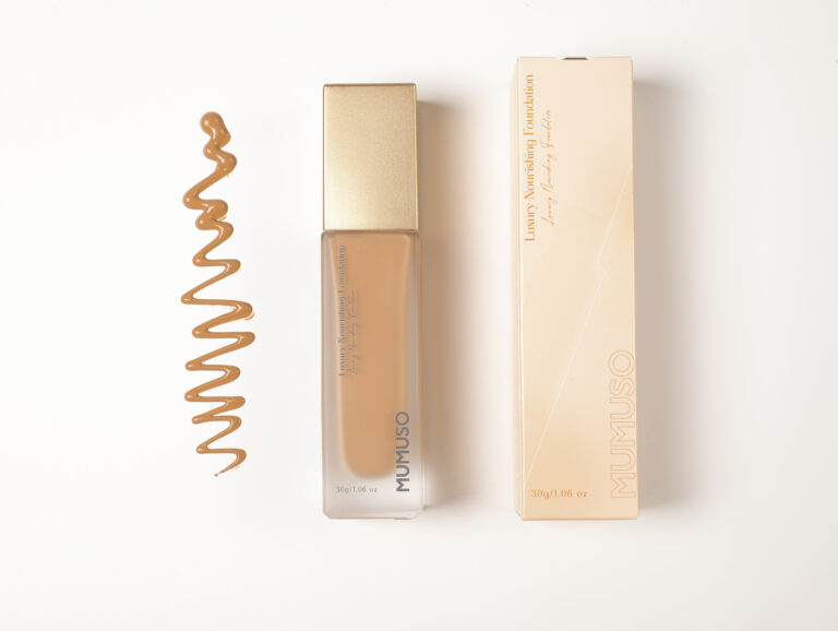MUMUSO Luxury Nourishing Foundation (03 Warm Beige) product image