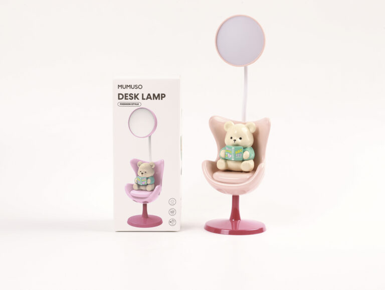 MUMUSO Studious Bear Desk Lamp (Pink) product image