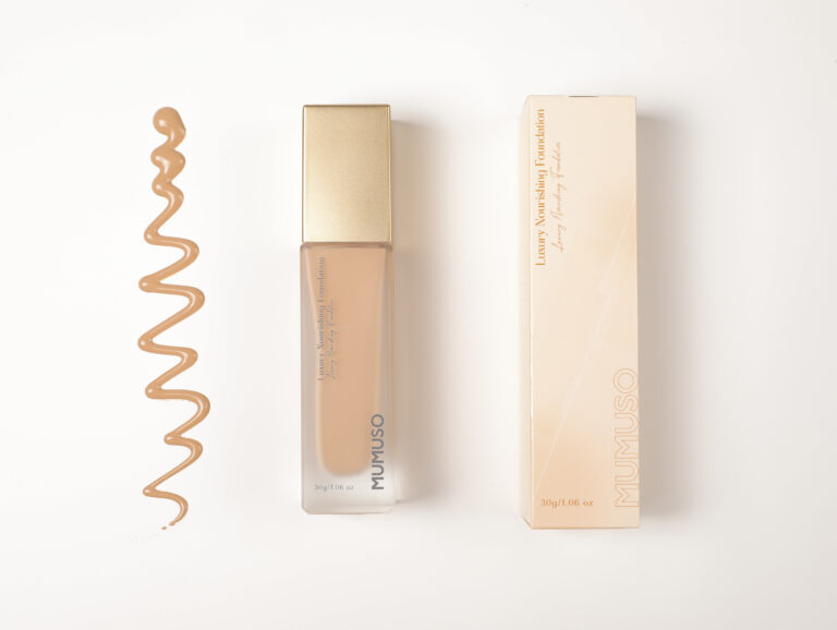 MUMUSO Luxury Nourishing Foundation (06 Warm Brown) product image