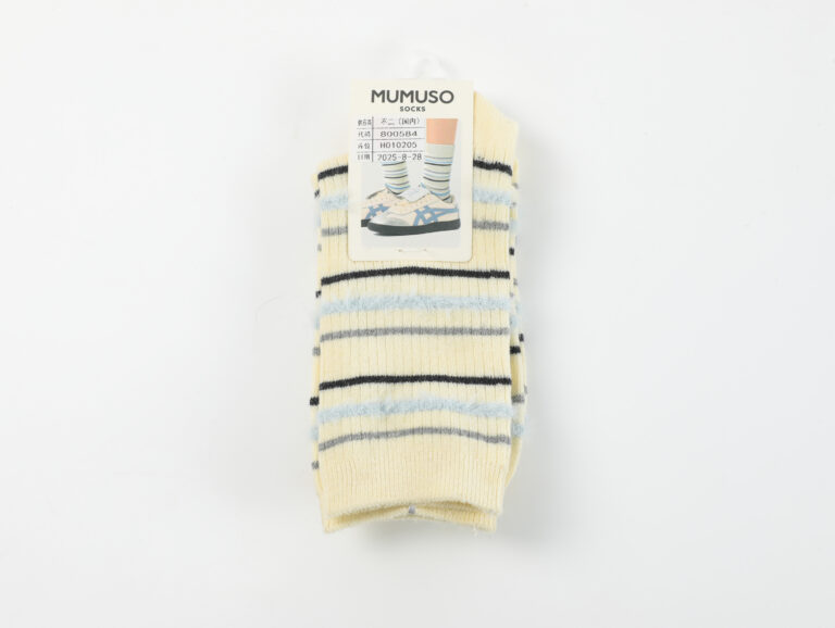 MUMUSO Women's Striped Color-Blocking Crew Socks (1 Pair/White & Blue) product image