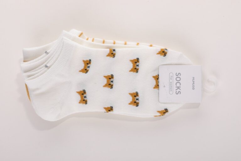 MUMUSO Women's Cat Low-Cut Socks (3-Pack) product image