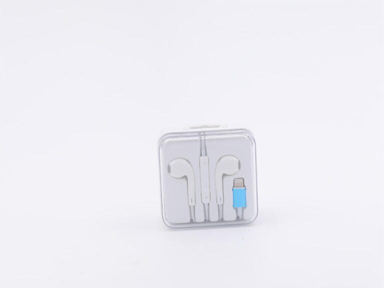 MUMUSO Lightning Wired Earphones-White product image
