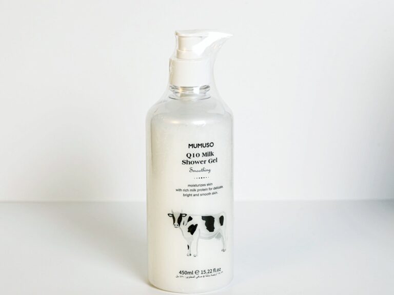 MUMUSO Q10 Milk Shower Gel product image