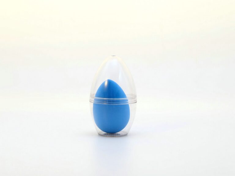 MUMUSO Makeup Sponge With Case (Water Drop Shape/Pinkdark Blue) product image