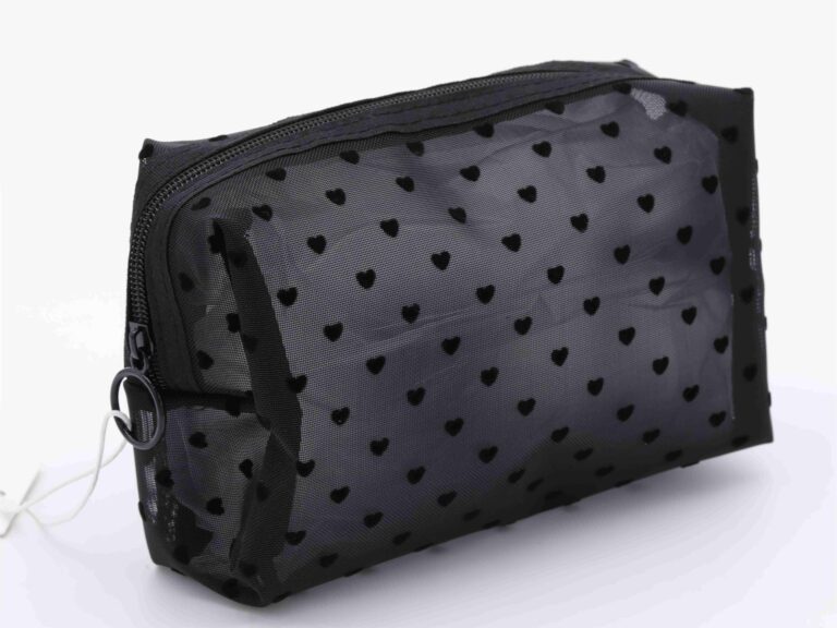 MUMUSO Cuboid Cosmetic Bag (Heart/Black) product image