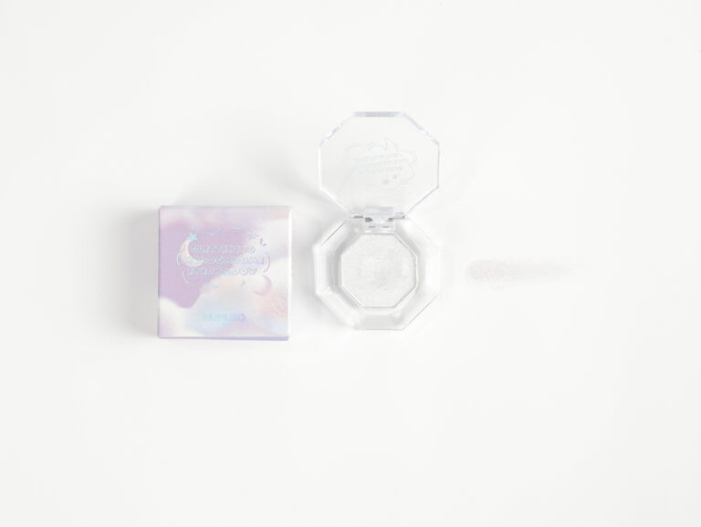 MUMUSO Glittering Monochrome Eyeshadow (Moonlight) product image