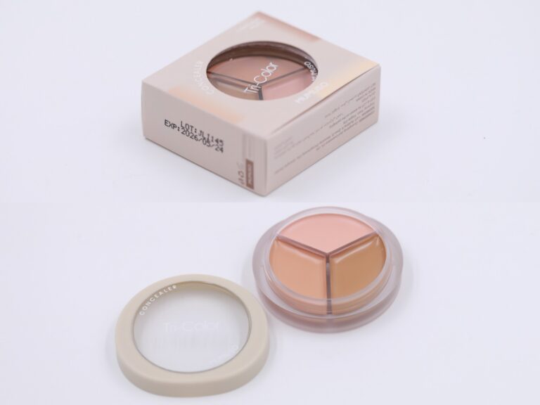 MUMUSO Weightless Tri-Color Concealer Palette (Light Beige) product image