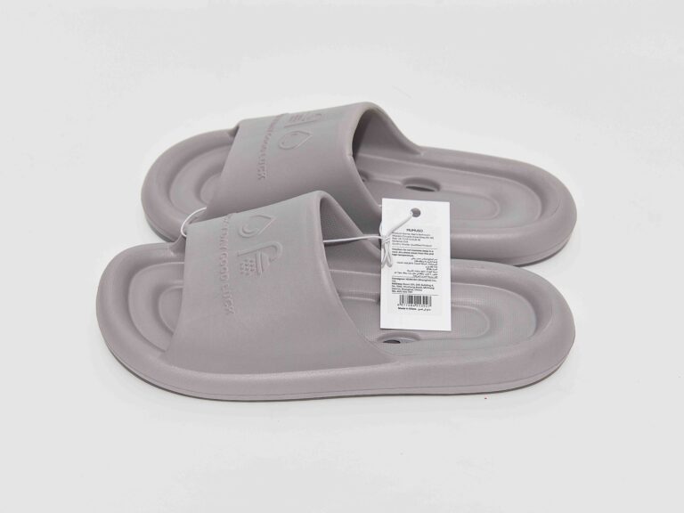MUMUSO Women's Bathroom Slippers (Couple Style/Grey/40-41) product image